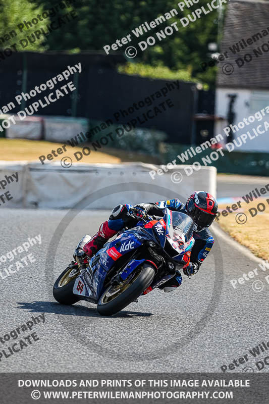enduro digital images;event digital images;eventdigitalimages;mallory park;mallory park photographs;mallory park trackday;mallory park trackday photographs;no limits trackdays;peter wileman photography;racing digital images;trackday digital images;trackday photos